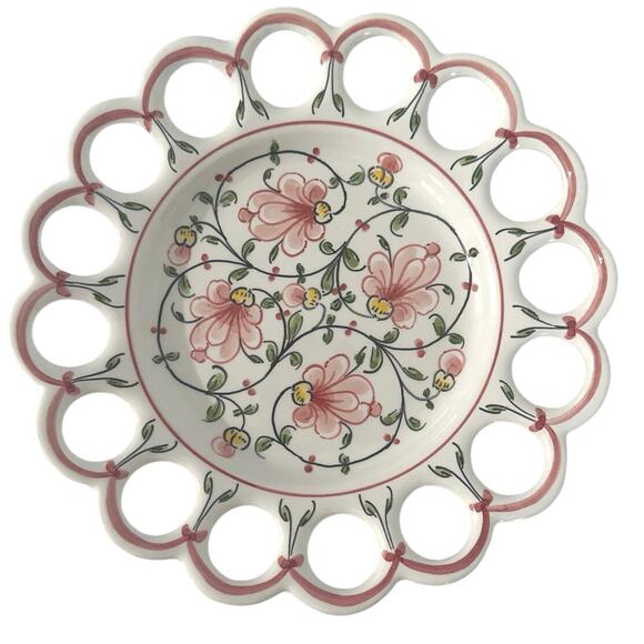8 Vintage Hand-Painted 114 Porcelain 
8 Pierced Floral Pottery Plaques 167 - Picture 1 of 10